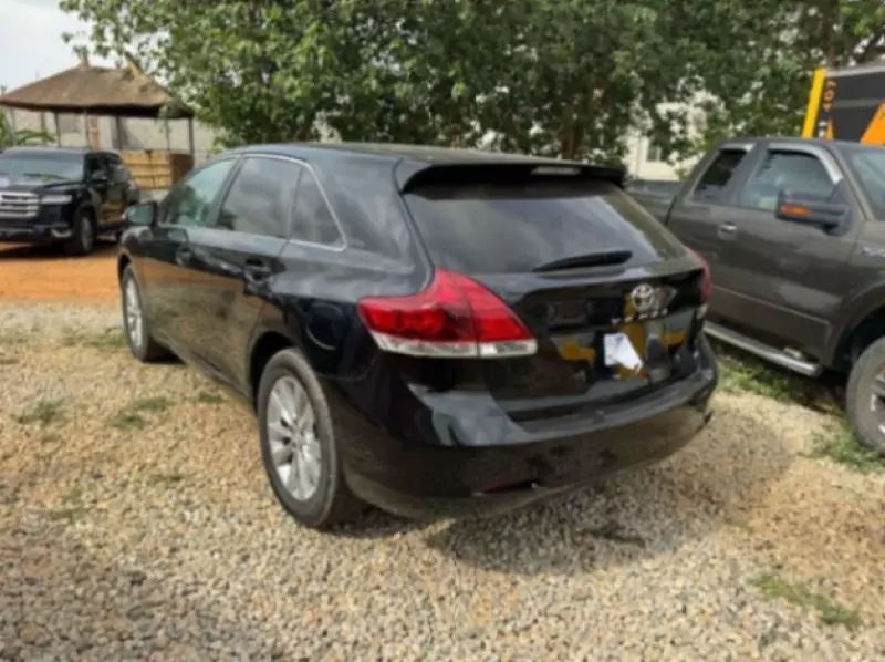 Toyota Venza   - 2013