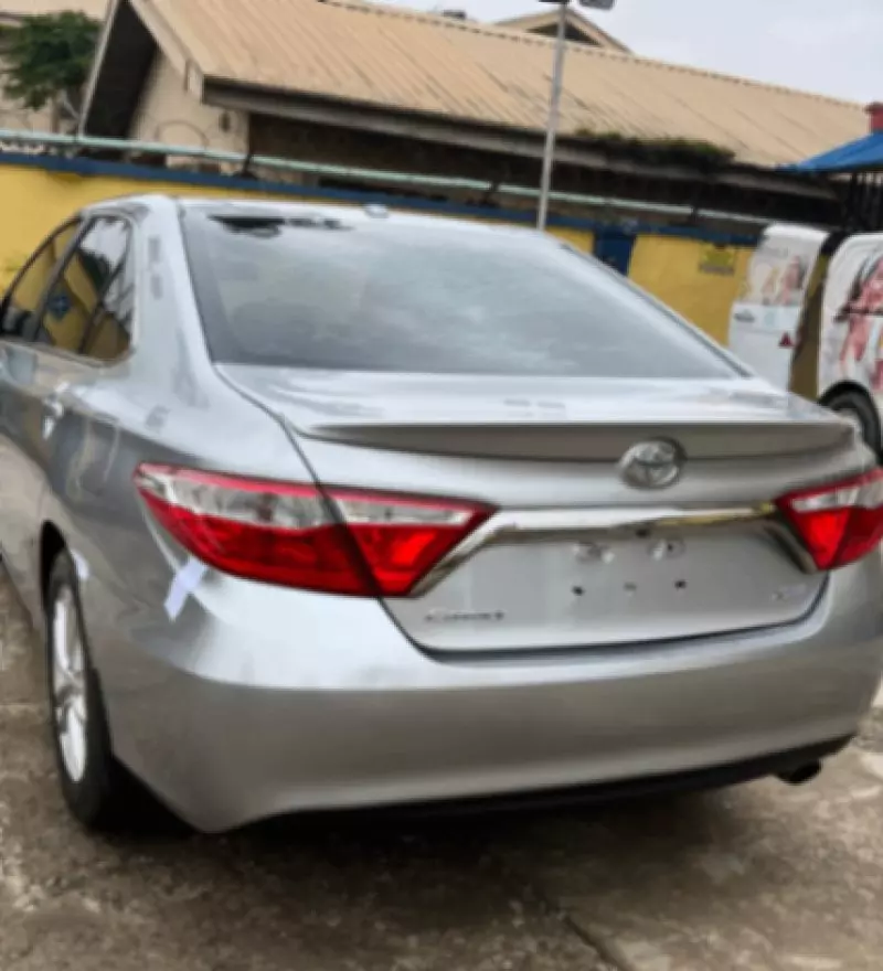 TOYOTA Camry   - 2016