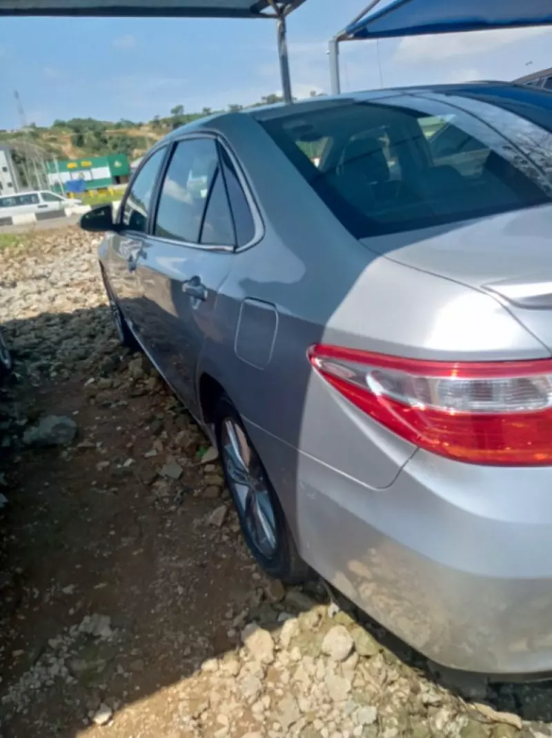 TOYOTA Camry   - 2015