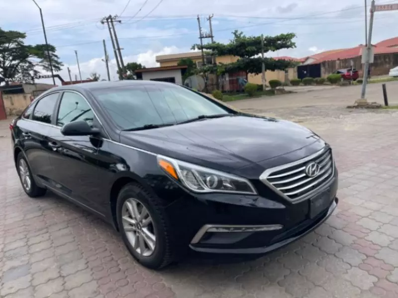 Hyundai SONATA 2,0L BVA GL   - 2016