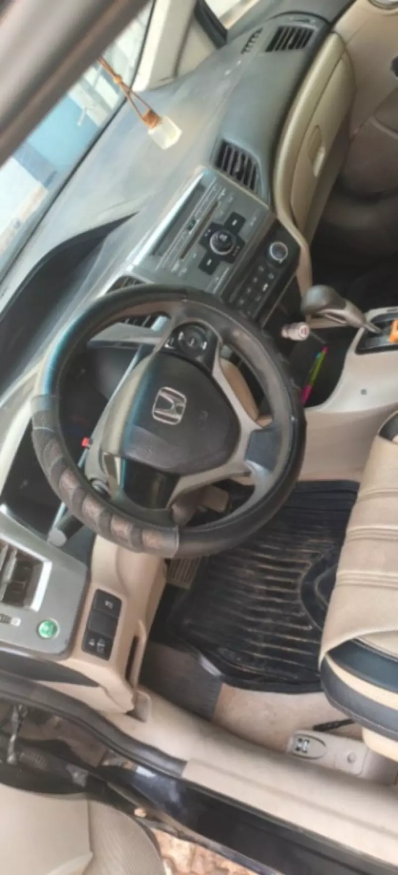 Honda Civic   - 2012