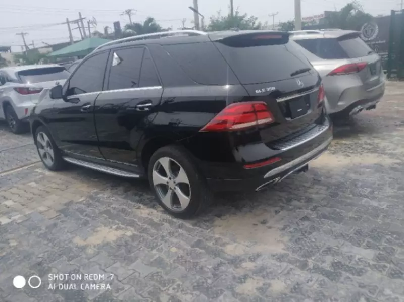 Mercedes-Benz GLE 350   - 2017