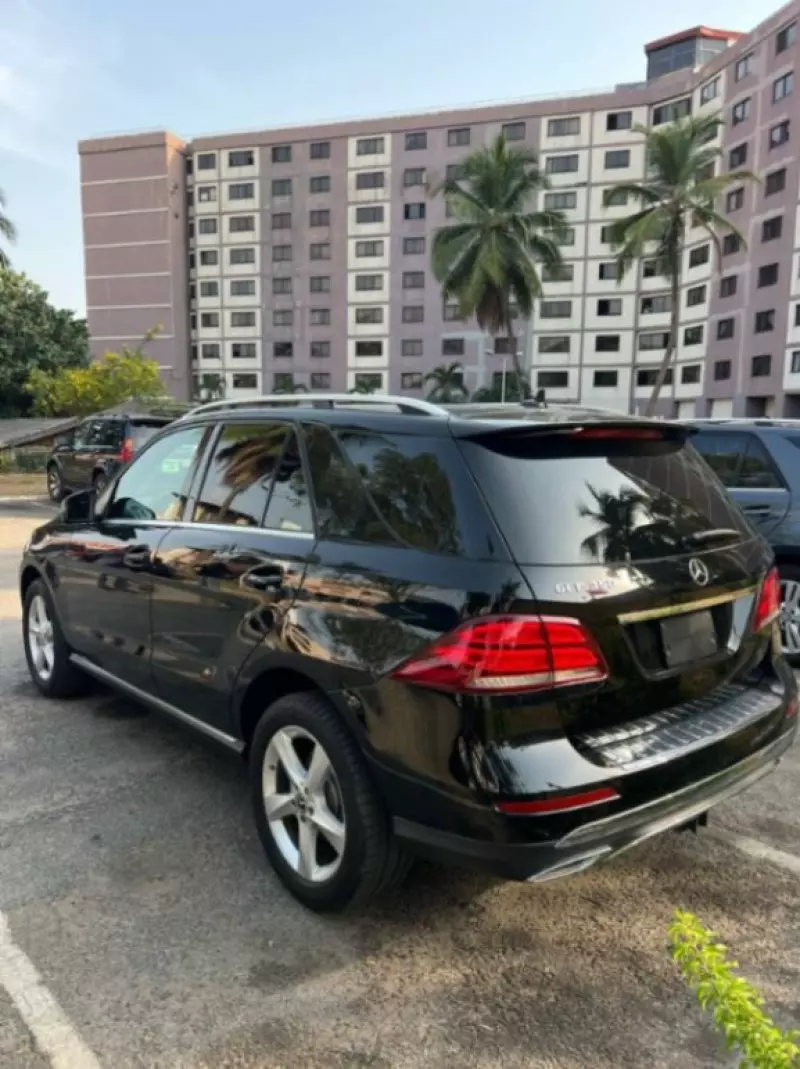 Mercedes-Benz GLE 350   - 2018