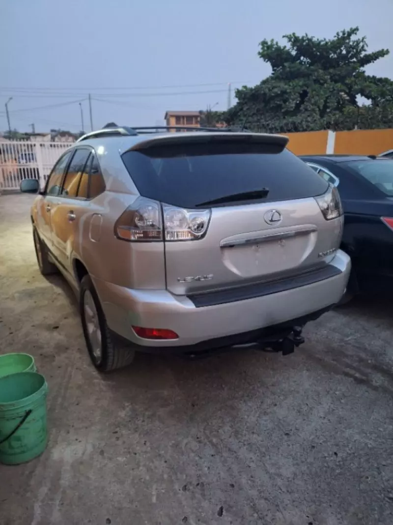 Lexus RX 330   - 2005