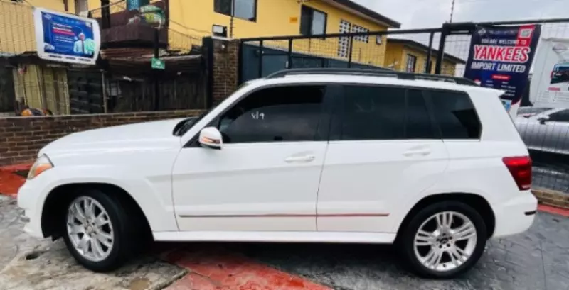 Mercedes-Benz GLK 350   - 2013