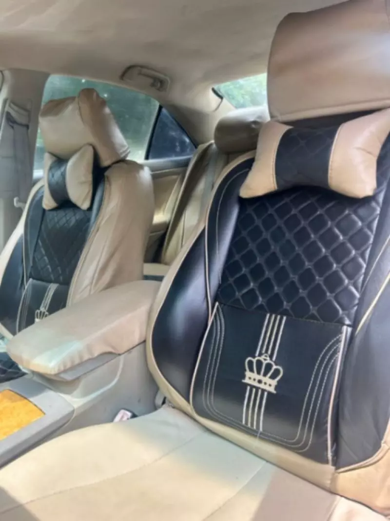 TOYOTA Camry - 2009