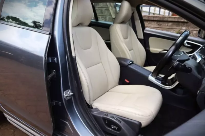 Volvo XC60   - 2018