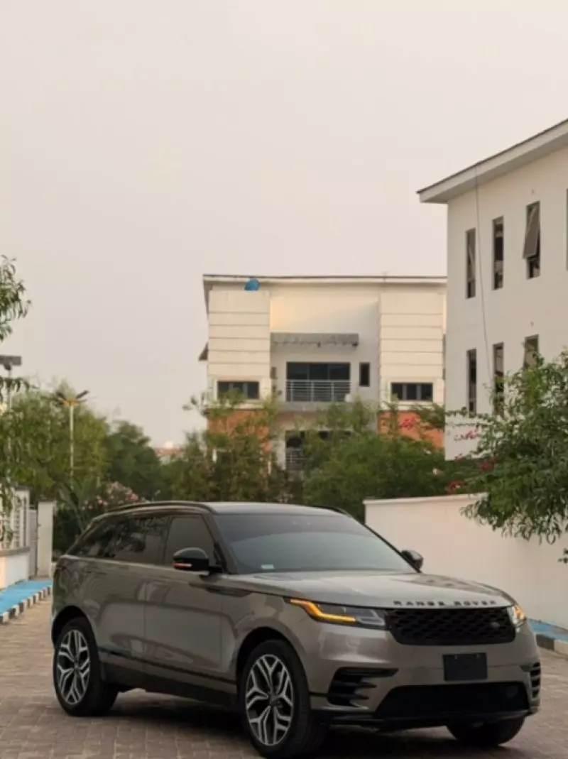 Land Rover Range Rover Velar   - 2018