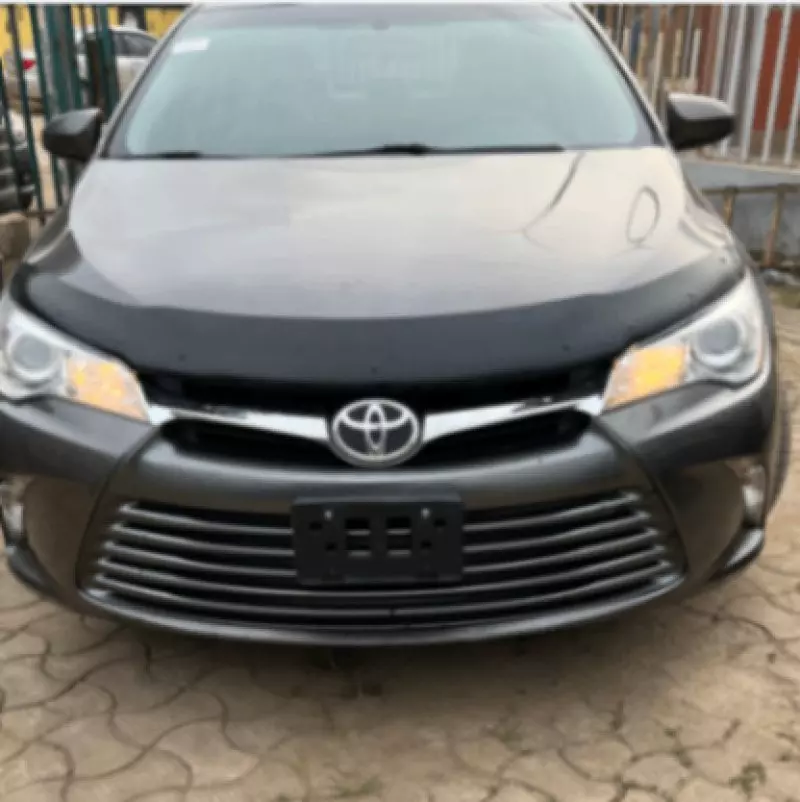 Toyota Camry   - 2015