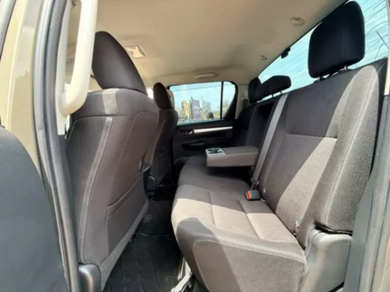TOYOTA Hilux   - 2022