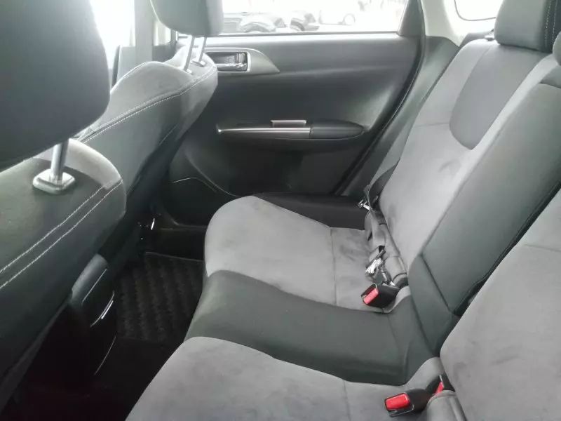 Subaru Impreza   - 2010