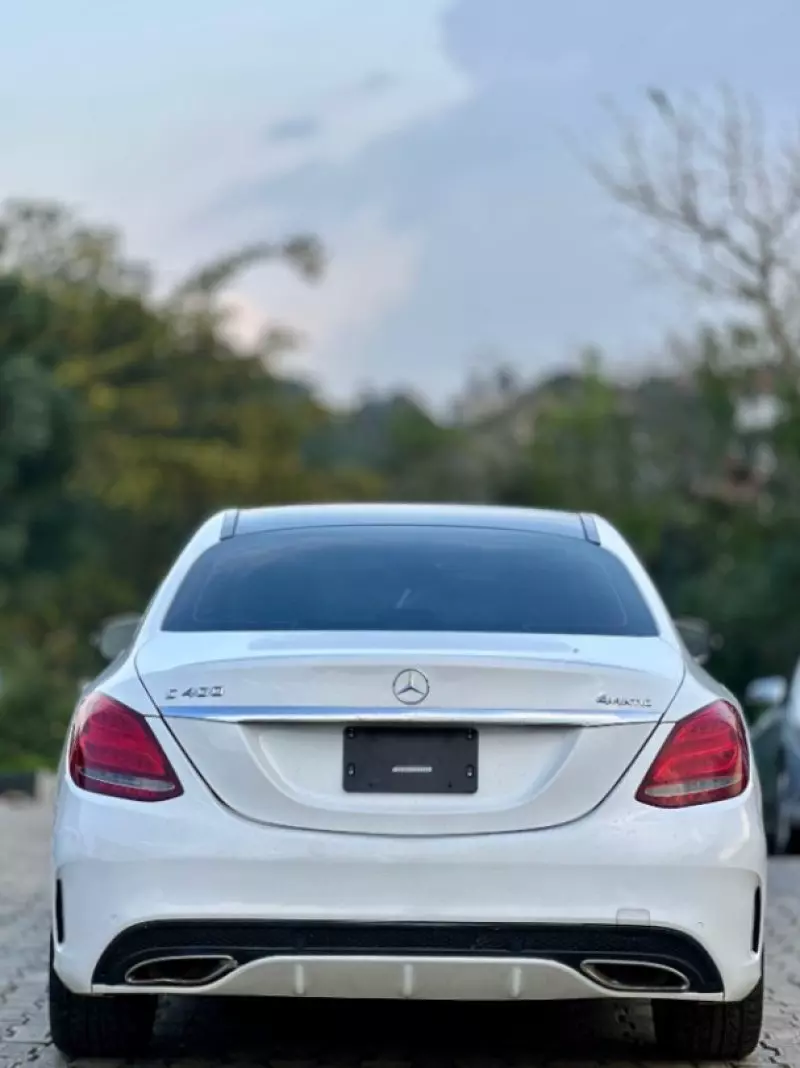 Mercedes-Benz C 400   - 2015
