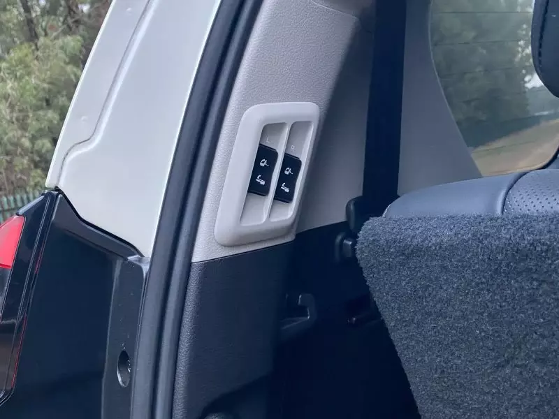 TOYOTA Landcruiser Prado - 2019