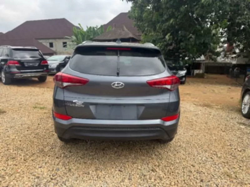 Hyundai Tucson   - 2018