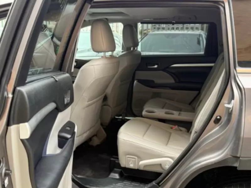 Toyota Highlander - 2019