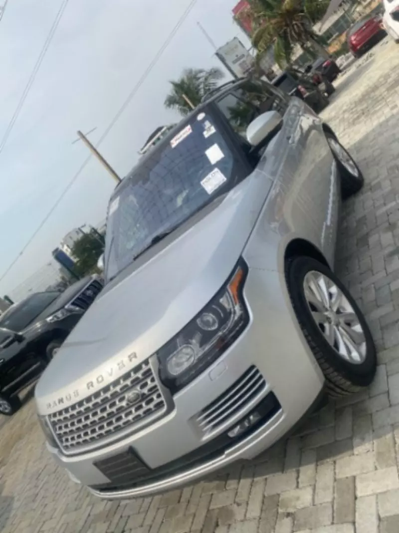 RANGE ROVER HSE LR4   - 2016