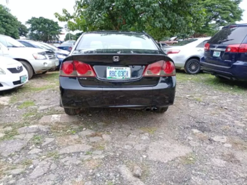 Honda Civic   - 2007