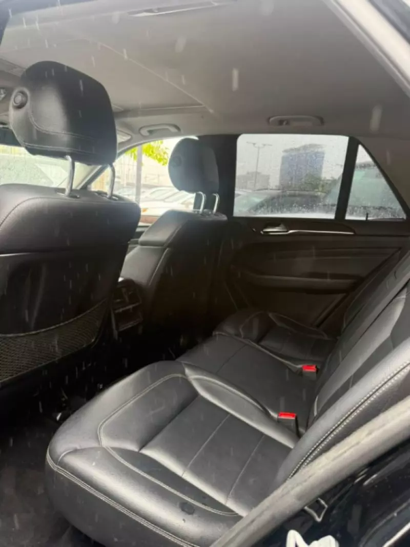 Mercedes-Benz ML 350   - 2012
