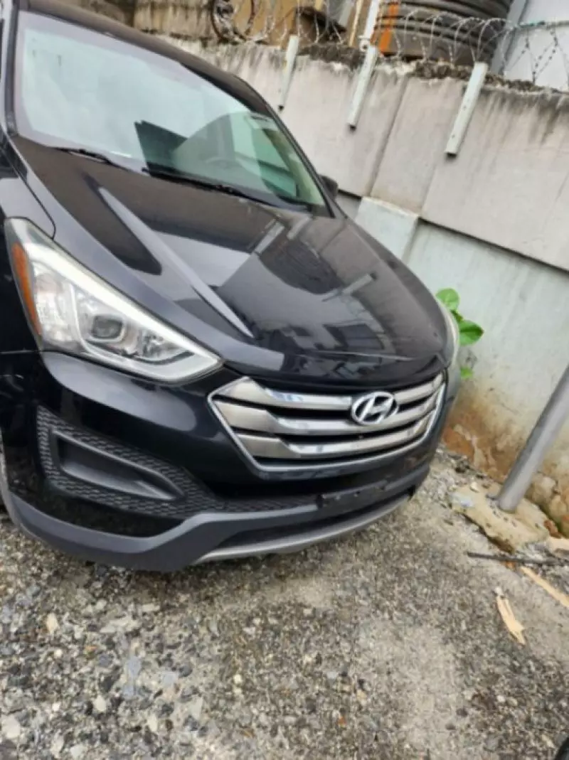 Hyundai Sonata   - 2013