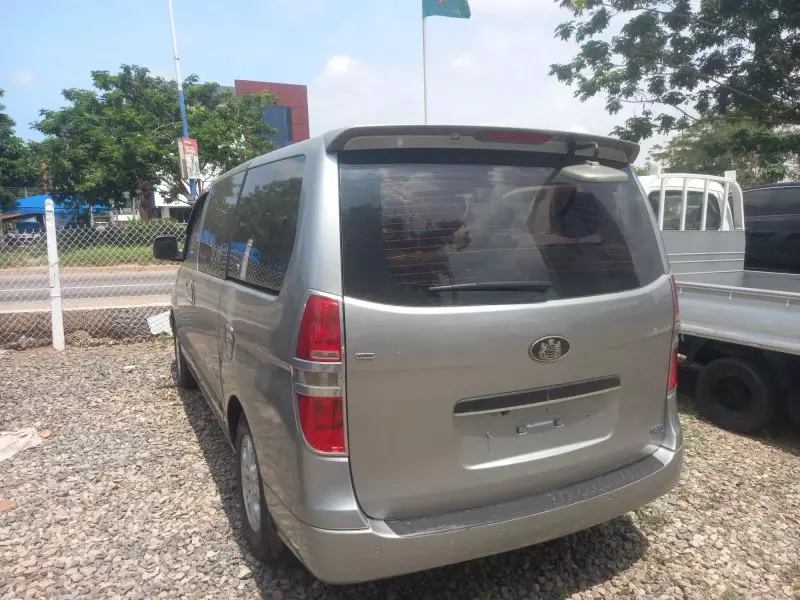 Hyundai H-1 Starex   - 2014