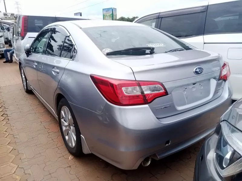 Subaru Legacy B4 - 2015