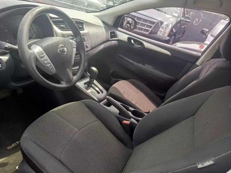 Nissan Sentra   - 2016