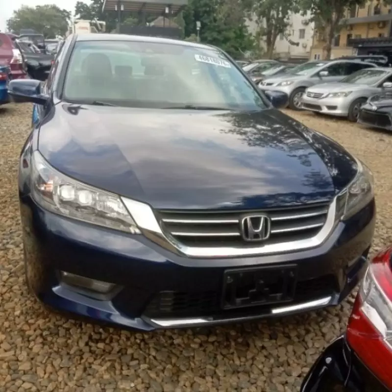 Honda Accord   - 2015