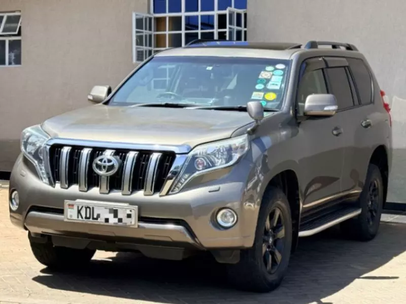 Toyota Landcruiser prado TX   - 2015