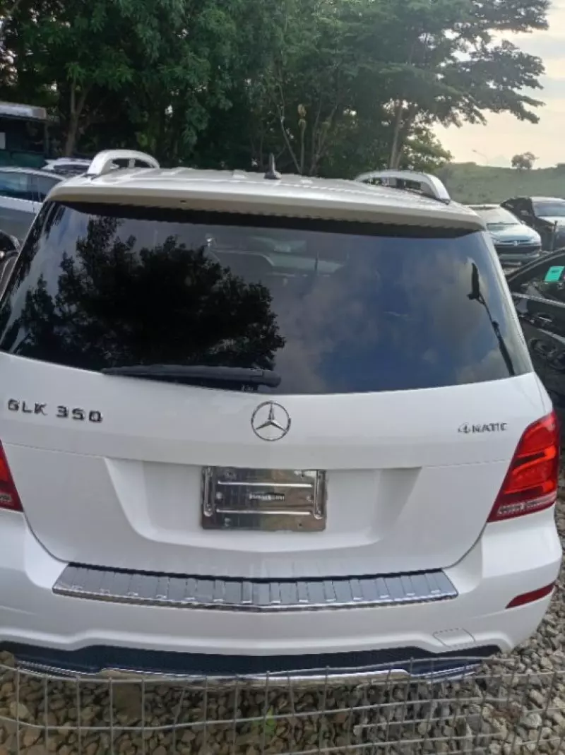 Mercedes-Benz GLK 350   - 2013