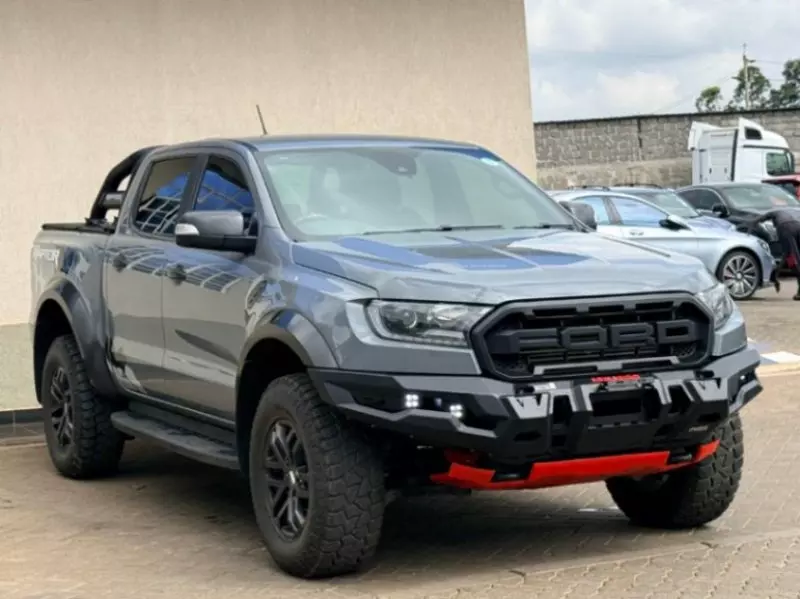 Ford Raptor   - 2019