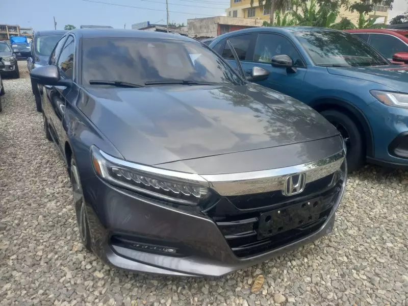 Honda Accord   - 2020