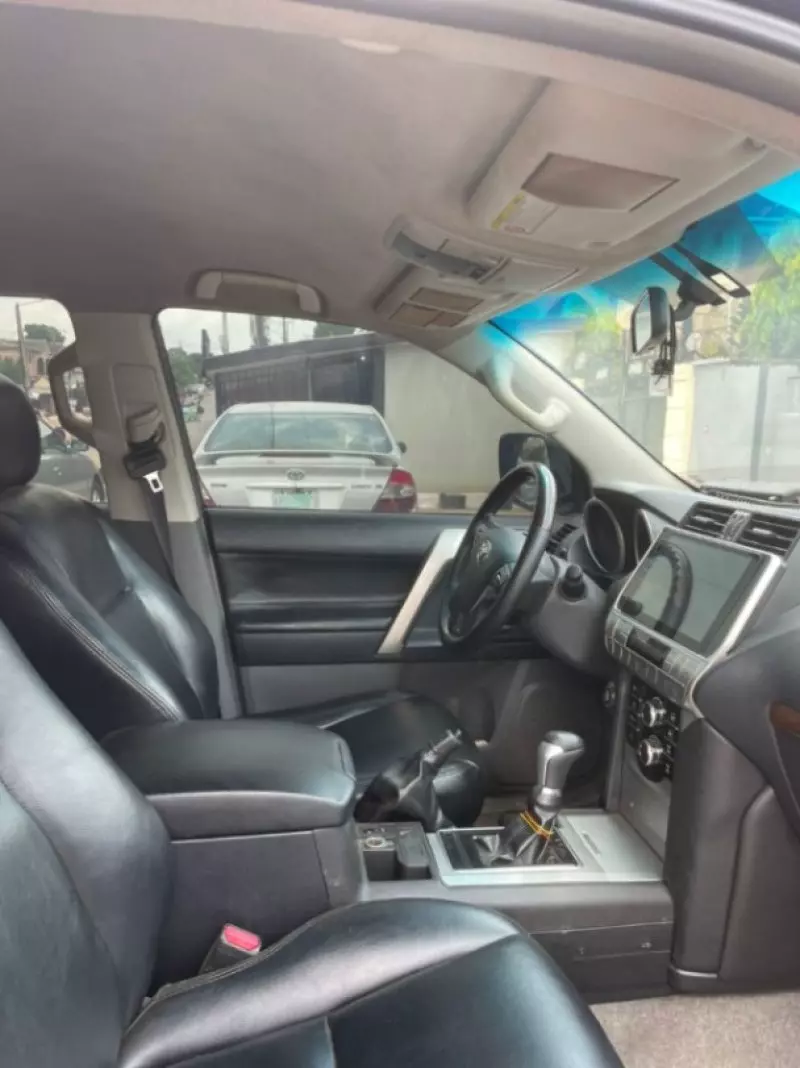 Toyota Prado - 2012