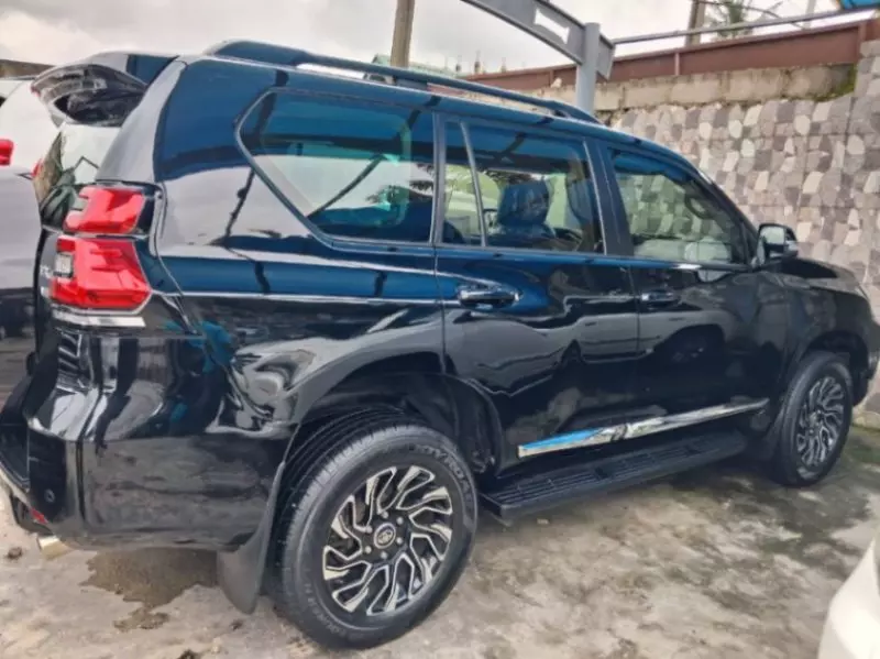 TOYOTA Landcruiser Prado   - 2012