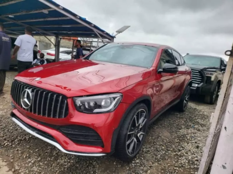 Mercedes-Benz Glc-class   - 2019