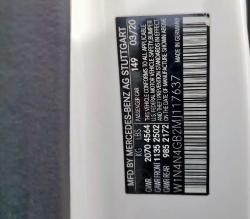 Mercedes-Benz GLA-Class   - 2021