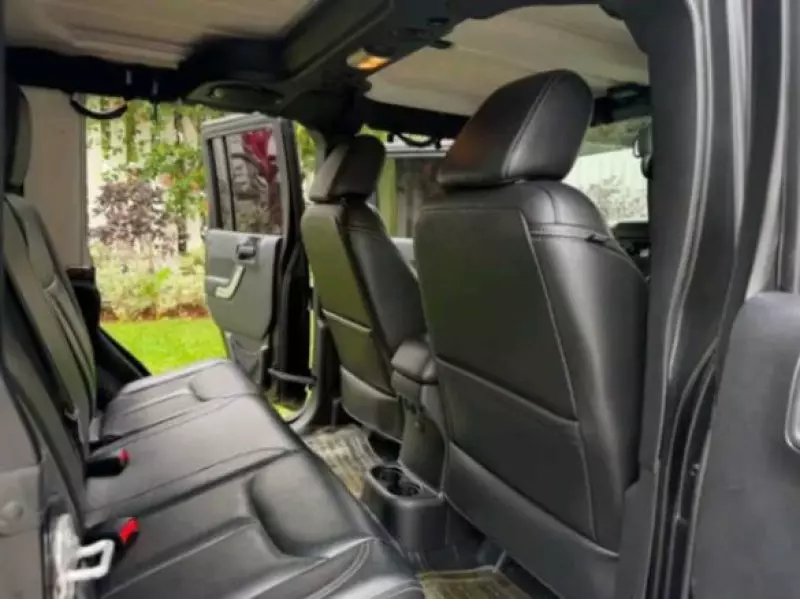 JEEP Wrangler - 2014