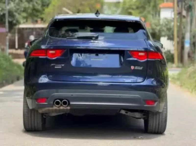 Jaguar F-Pace   - 2019