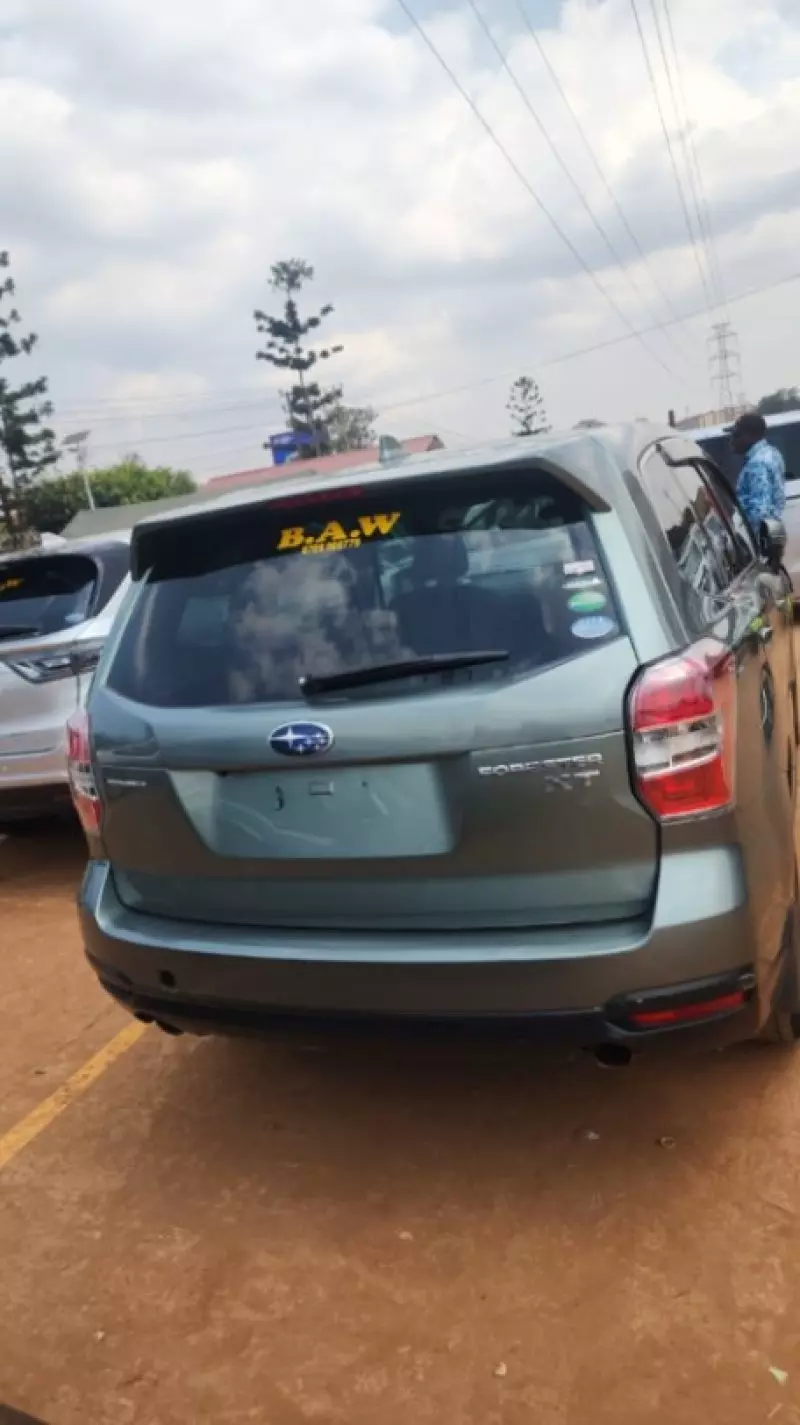 Subaru Forester   - 2015