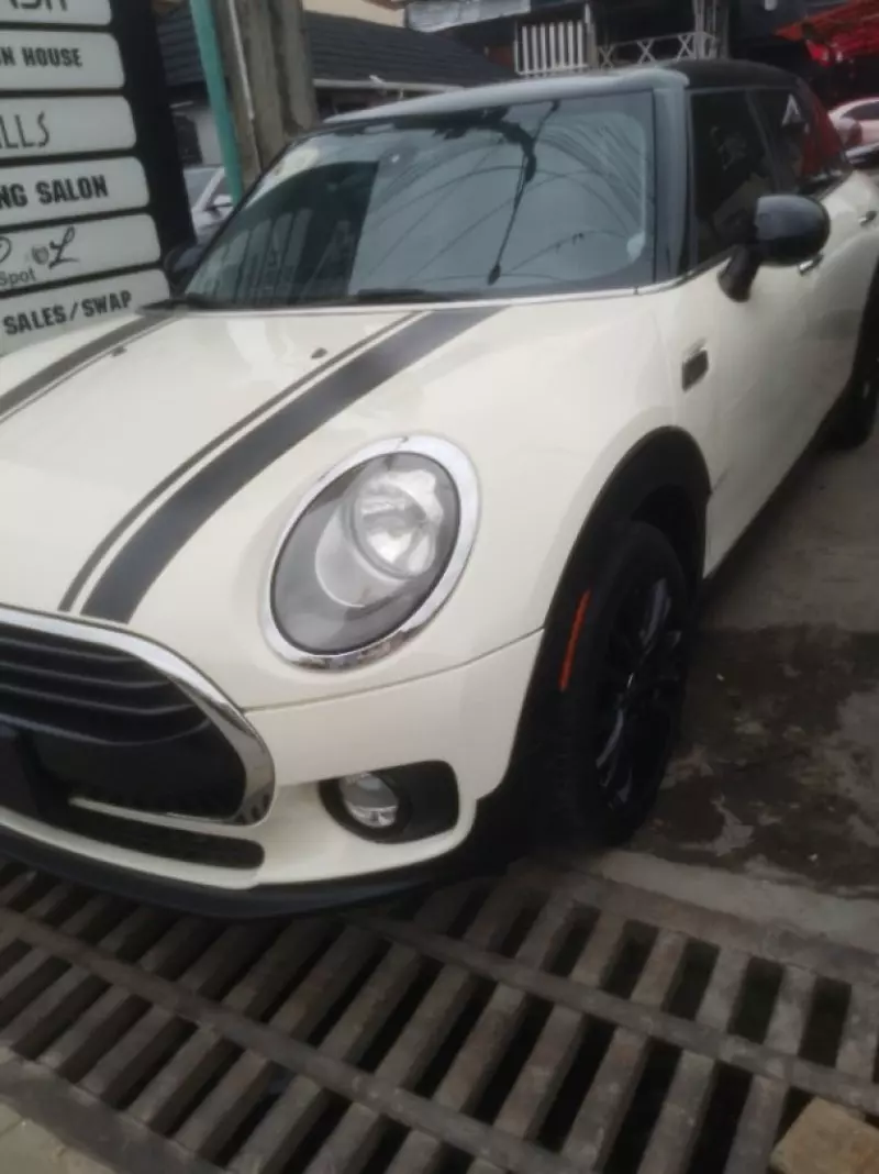 MINI Cooper Clubman   - 2016