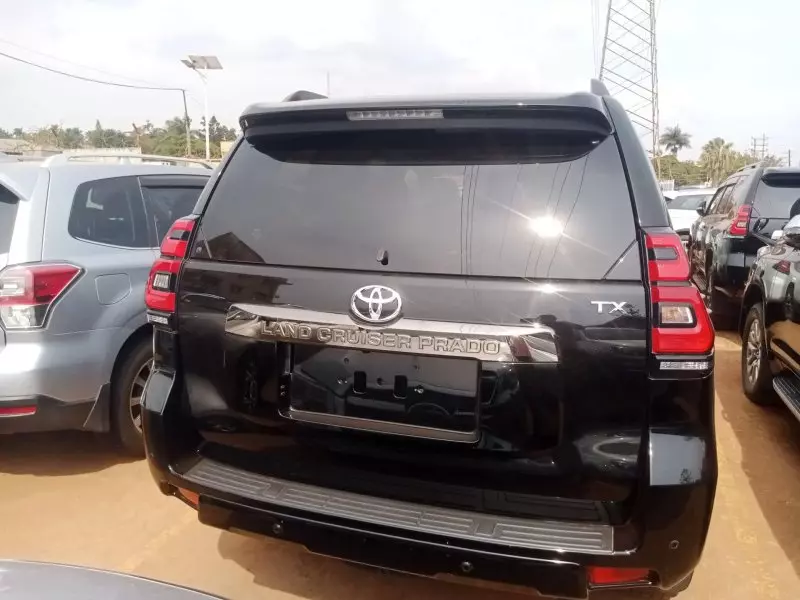 Toyota Landcruiser Prado   - 2018