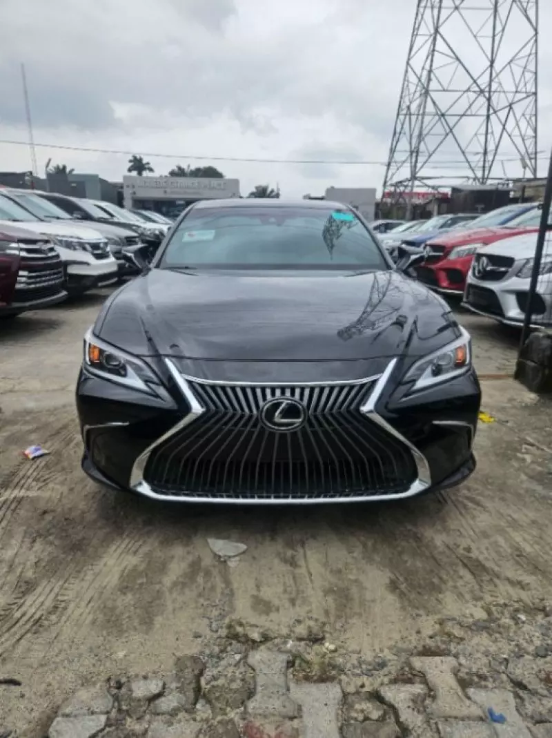 Lexus ES 350 - 2022