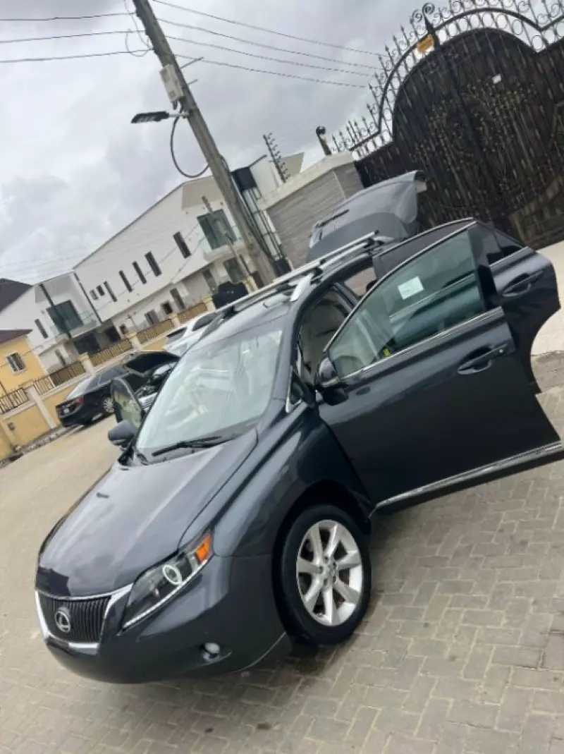 Lexus RX 350 - 2010