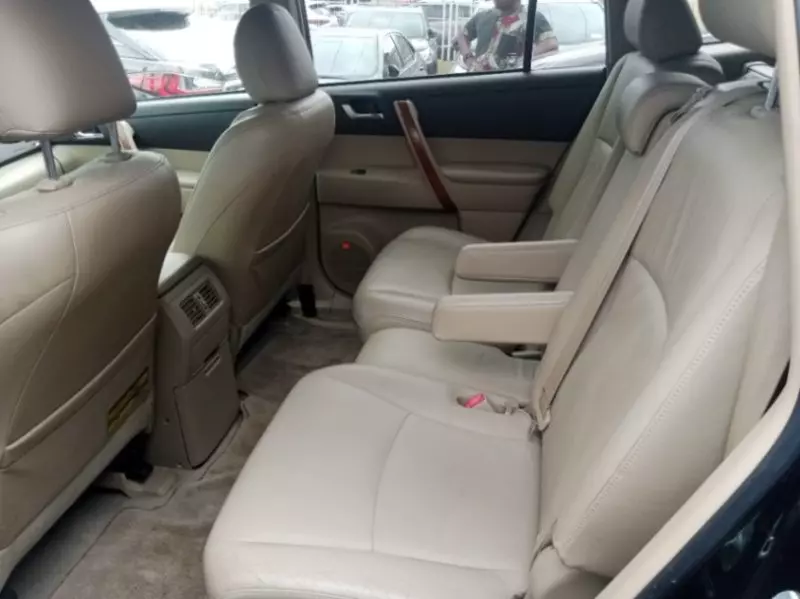 Toyota Highlander   - 2008