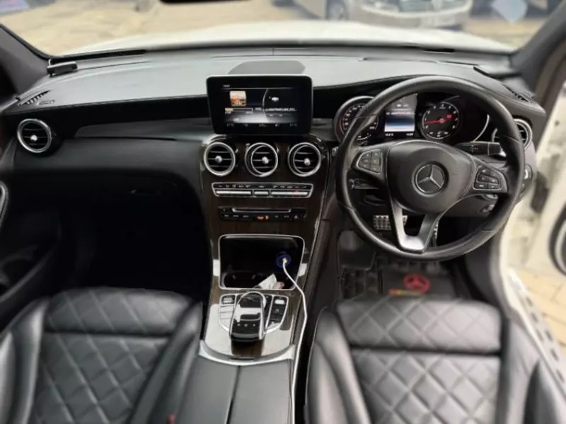 Mercedes-Benz GLC 250   - 2016