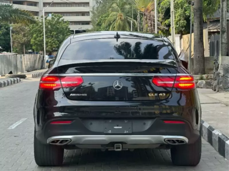 Mercedes-Benz GLE-Class   - 2019