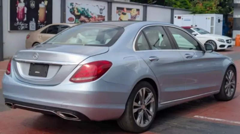 Mercedes-Benz C-Class - 2015