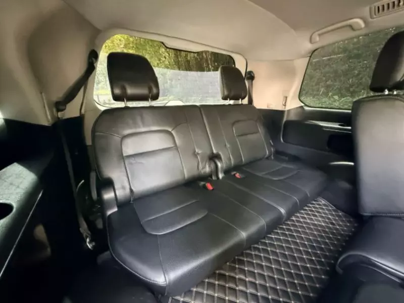 Toyota Land Cruiser VX   - 2015
