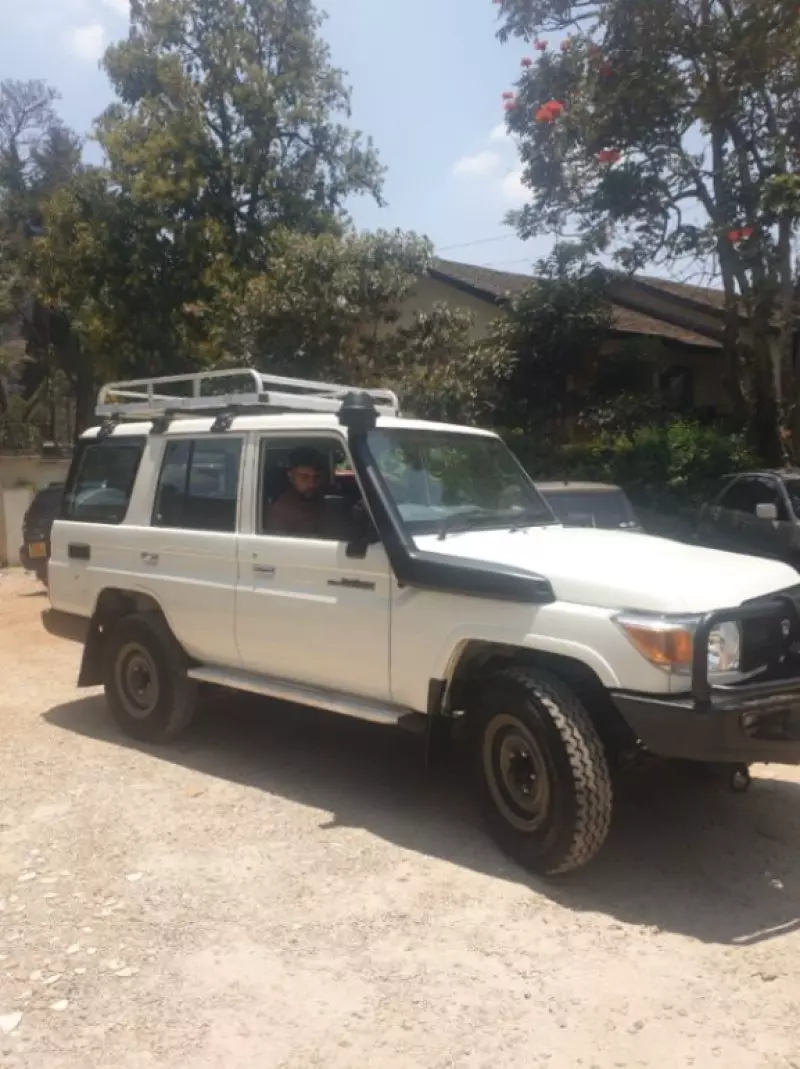 Toyota Land Cruiser   - 2018