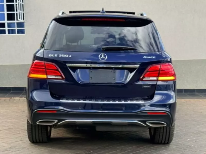 Mercedes-Benz GLE 350 - 2015