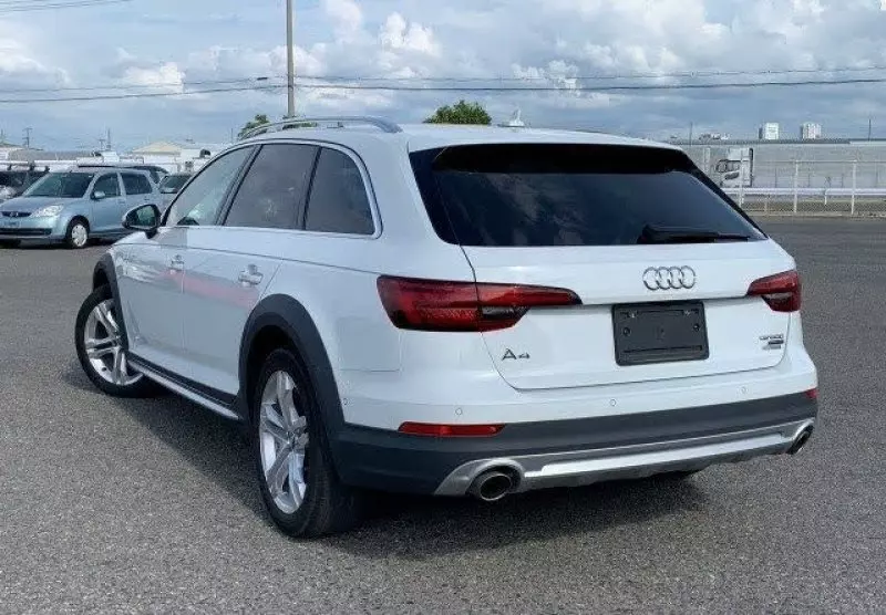 Audi A4 Allroad   - 2019